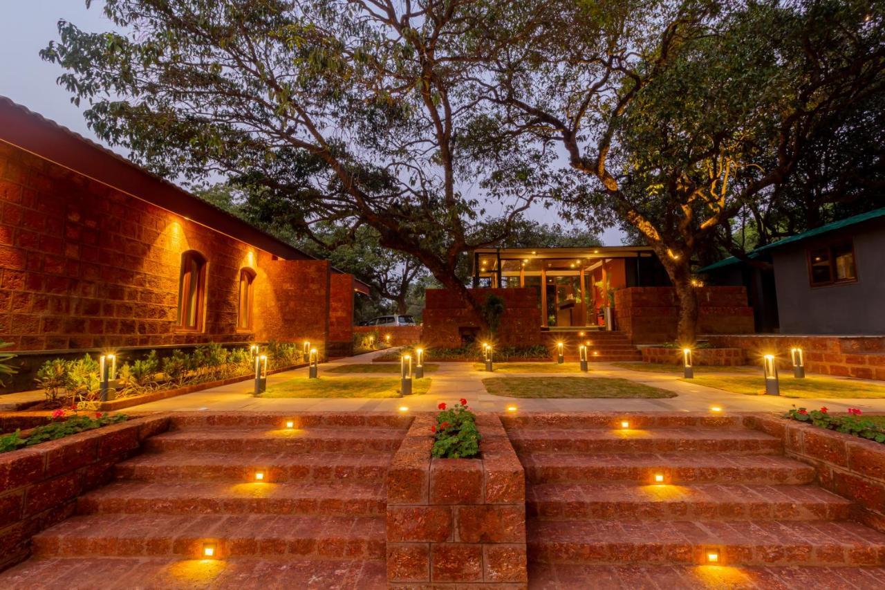 R R Heritage Resort Mahābaleshwar Exterior foto